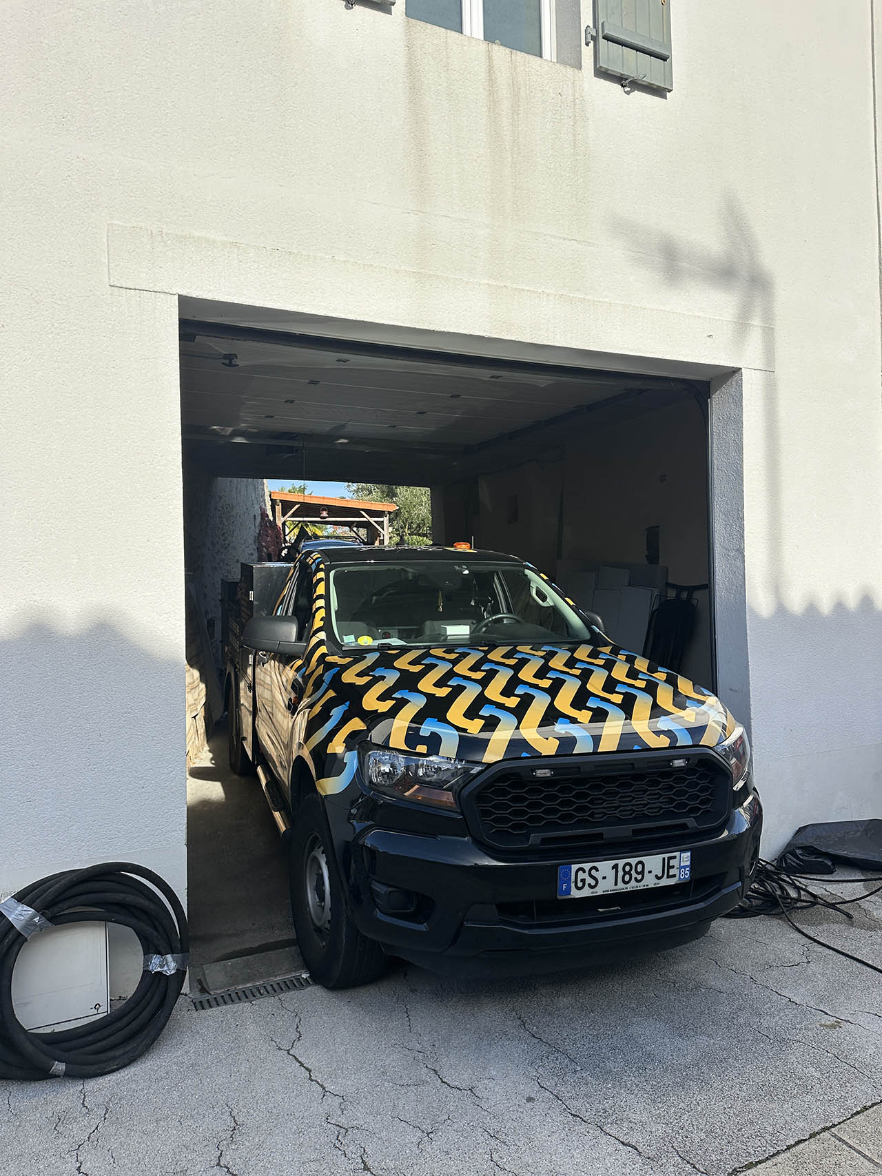 Hydrocurage véhicule d'intervention avant chemisage